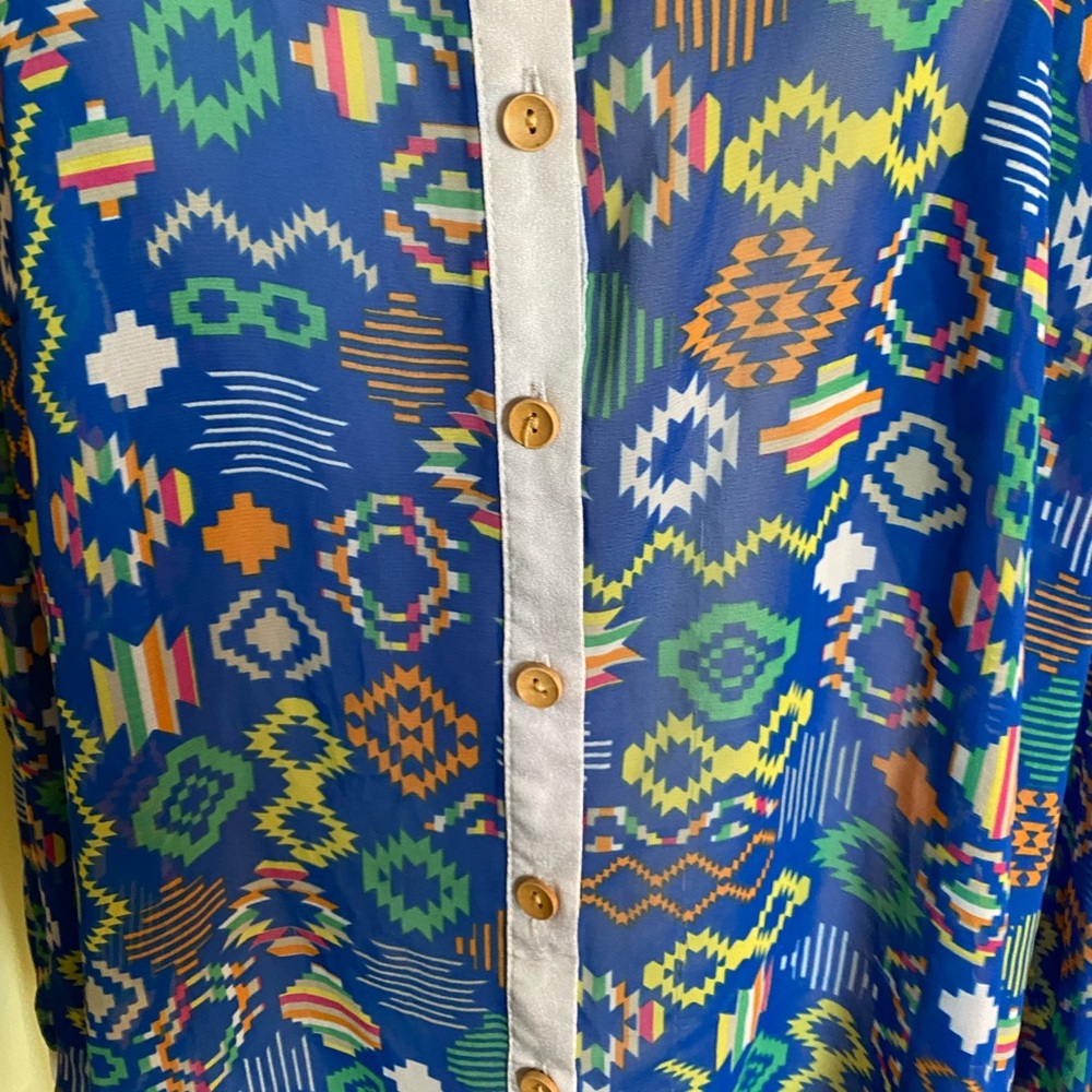 Fun Print Blouse - Picture 3 of 8
